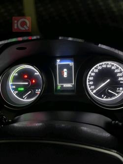 تۆیۆتا کامری